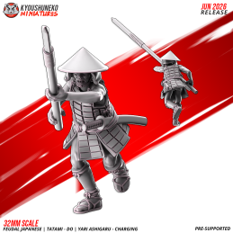 Ashigaru Tatami-dō con yari en carga. Nipón