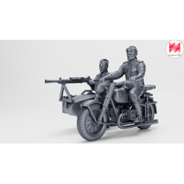 Motocicleta IMZ-Ural M-72 con sidecar y 2 tripulantes