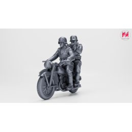 Motocicleta DKW NZ350 con 2 tripulantes